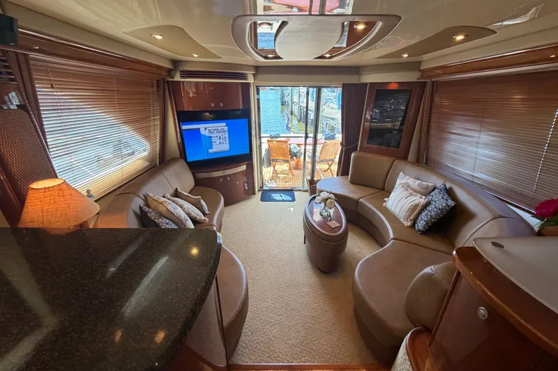 Slide: The Image of Sea Ray 58 Sedan Bridge 2007 - 18