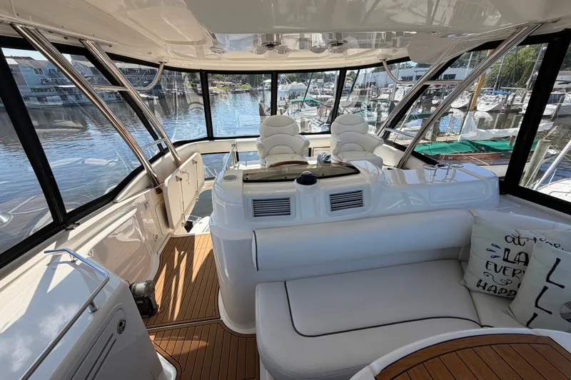 Slide: The Image of Sea Ray 58 Sedan Bridge 2007 - 14