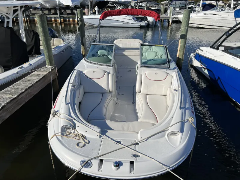 Slide: The Image of Crownline Boats 240EX 2008 - 2