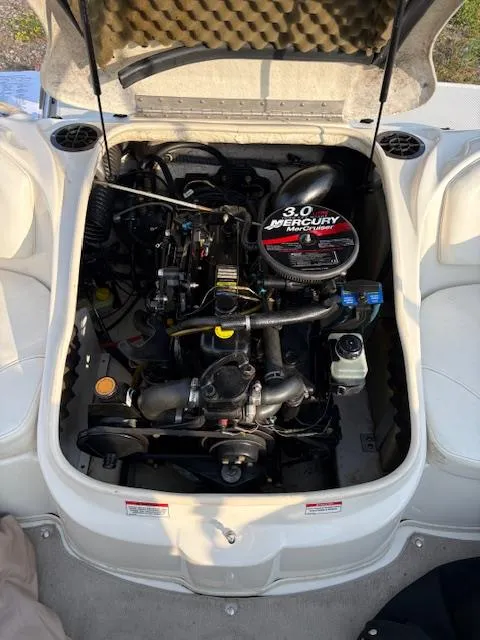 Slide: The Image of Sea Ray 175BR 2006 - 1