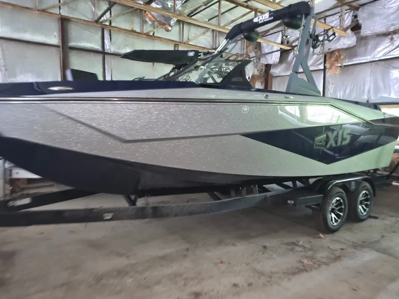 The Image of Axis Wake Research T235 2024 - 0