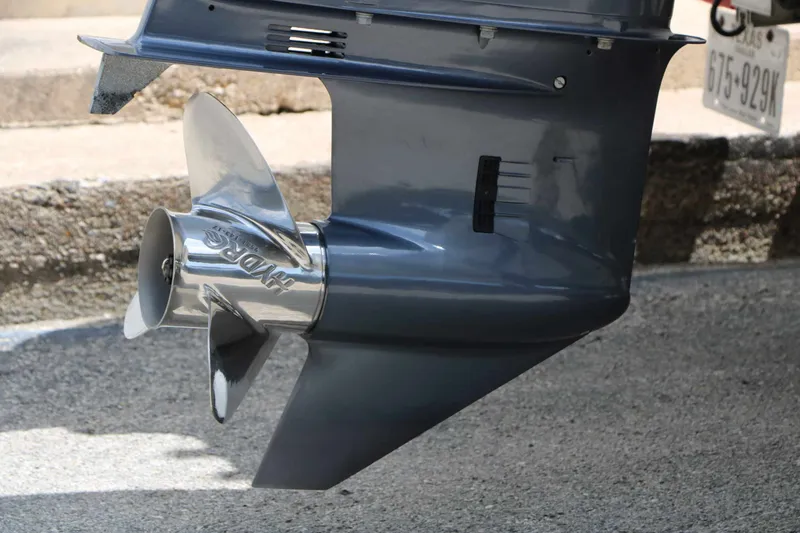 Slide: The Image of NauticStar 2140 Sport 2020 - 6
