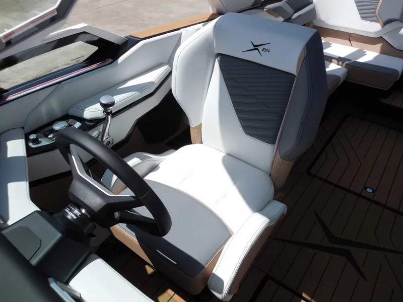 Slide: The Image of MasterCraft X24 2026 - 30