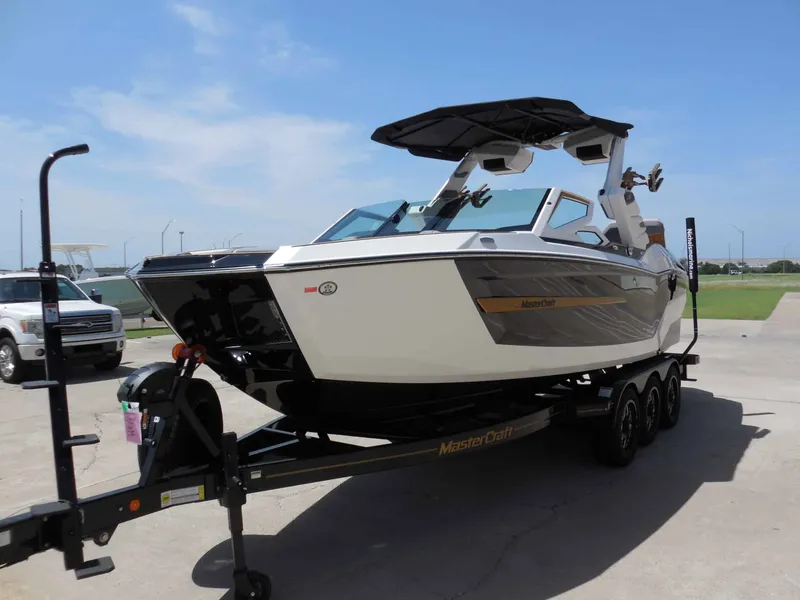 Slide: The Image of MasterCraft X24 2026 - 7