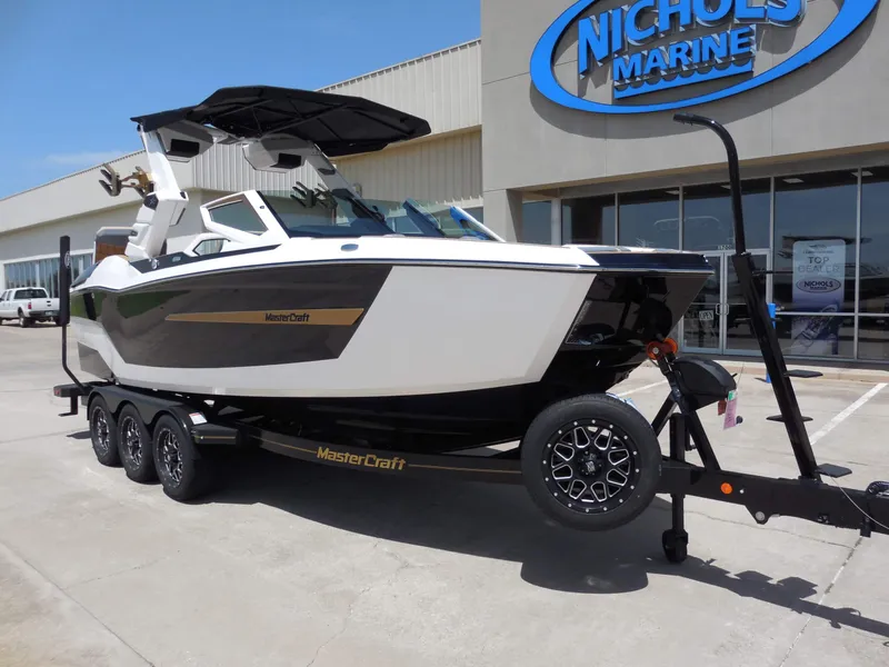 Slide: The Image of MasterCraft X24 2026 - 2