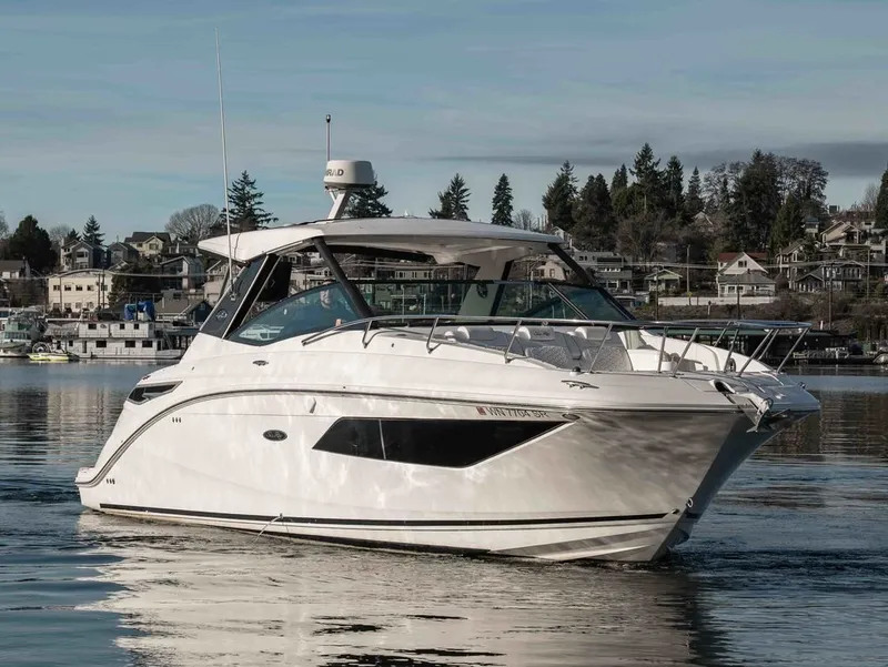 The Image of Sea Ray Sundancer 320 2019 - 0