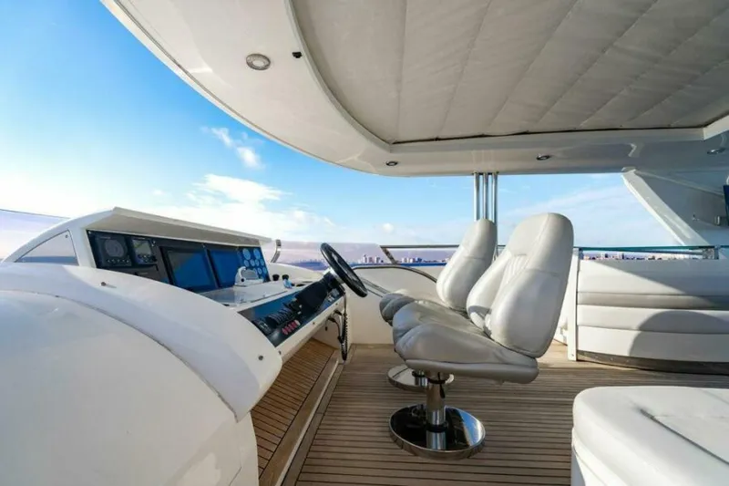 Slide: The Image of Princess 95 M/Y 2010 - 73