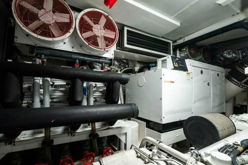 Slide: The Image of Princess 95 M/Y 2010 - 130