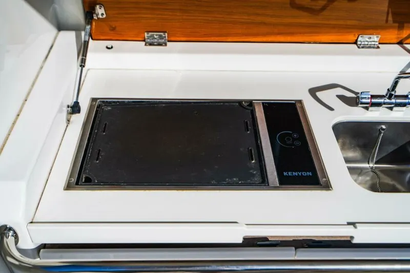 Slide: The Image of Beneteau Gran Turismo 49 2016 - 27