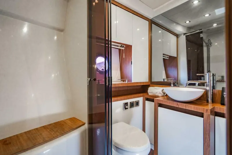 Slide: The Image of Beneteau Gran Turismo 49 2016 - 82