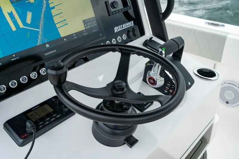 Slide: The Image of Reef Runner 280 2027 - 59