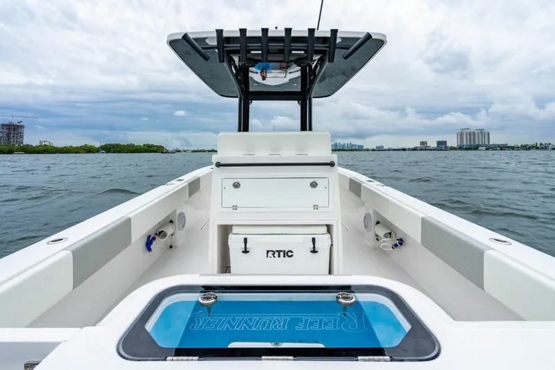 Slide: The Image of Reef Runner 280 2027 - 43