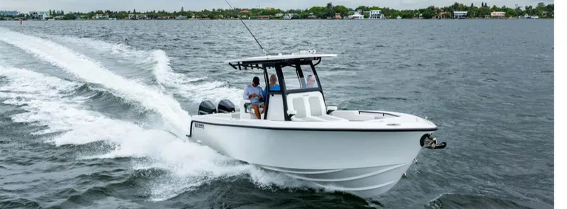 The Image of Reef Runner 280 2027 - 0