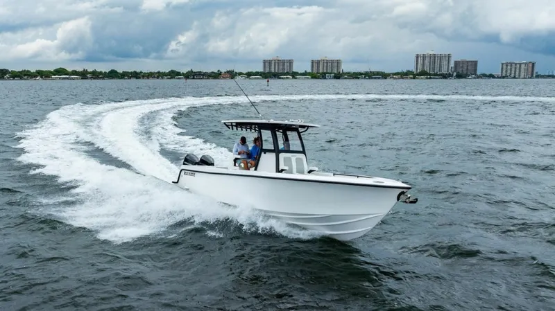 Slide: The Image of Reef Runner 280 2027 - 23
