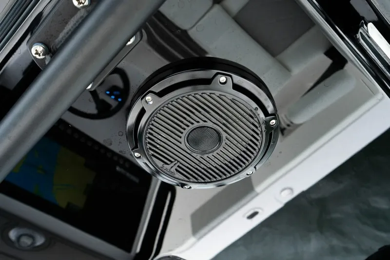 Slide: The Image of Reef Runner 280 2027 - 75