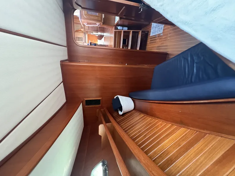 Slide: The Image of Heritage East 36 Sundeck Trawler 2007 - 24