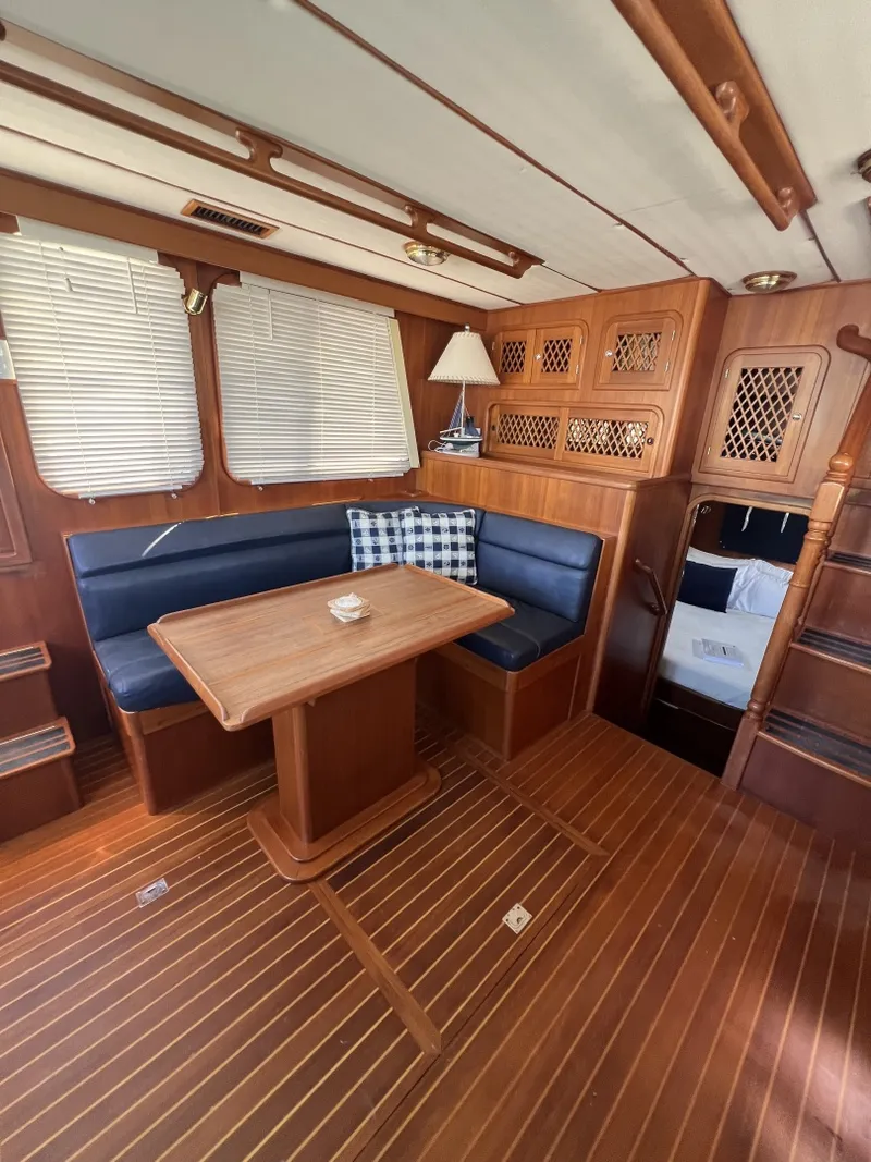 Slide: The Image of Heritage East 36 Sundeck Trawler 2007 - 26