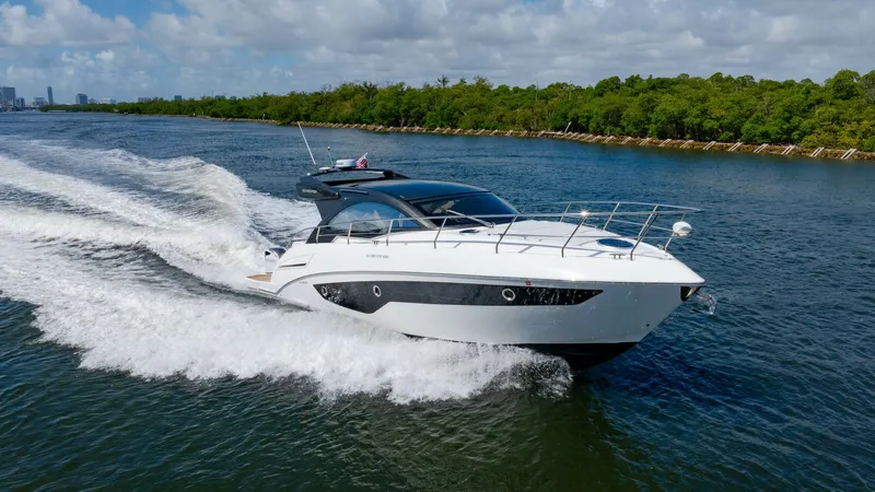 Slide: The Image of Schaefer 400 Sport 2022 - 20