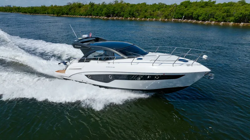 Slide: The Image of Schaefer 400 Sport 2022 - 18