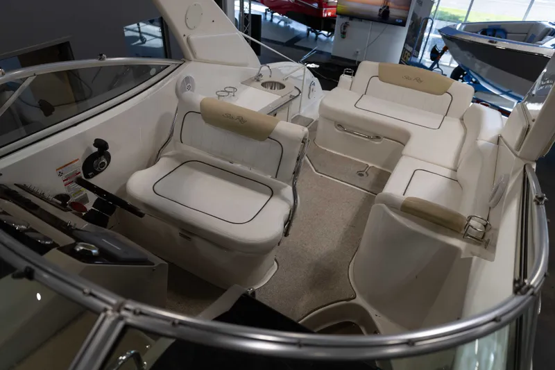 Slide: The Image of Sea Ray Ray 270 Sundancer 2009 - 22