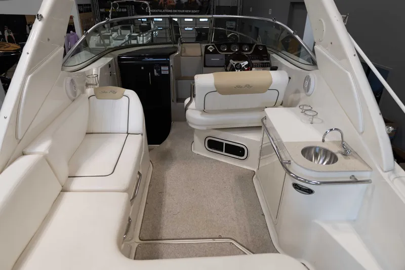 Slide: The Image of Sea Ray Ray 270 Sundancer 2009 - 10