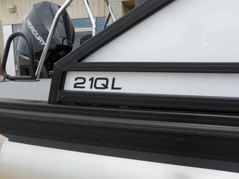 Slide: The Image of EVOTTI 521QL 2026 - 10