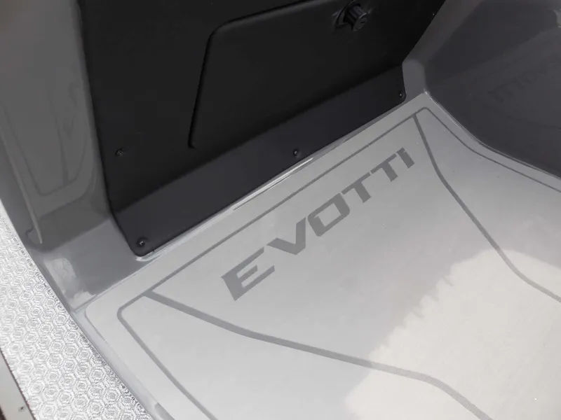 Slide: The Image of EVOTTI 521QL 2026 - 17