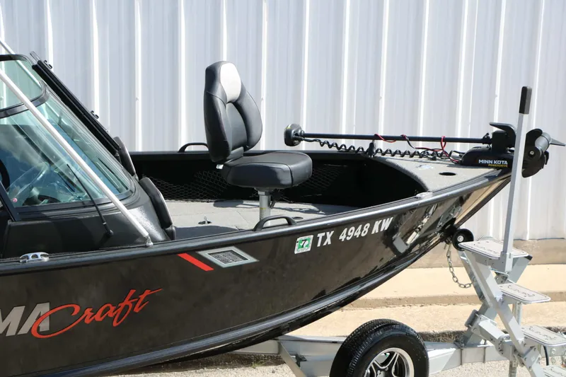 Slide: The Image of Alumacraft Competitor Fsx 185 Sport 2023 - 11