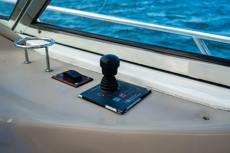Slide: The Image of Sea Ray 540 Sundancer 2001 - 14