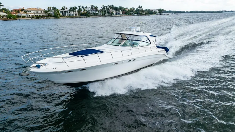 Slide: The Image of Sea Ray 540 Sundancer 2001 - 61