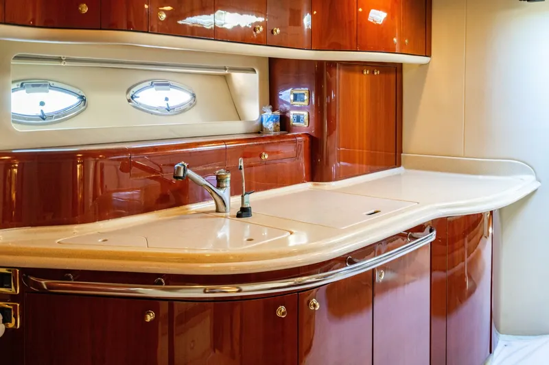 Slide: The Image of Sea Ray 540 Sundancer 2001 - 43