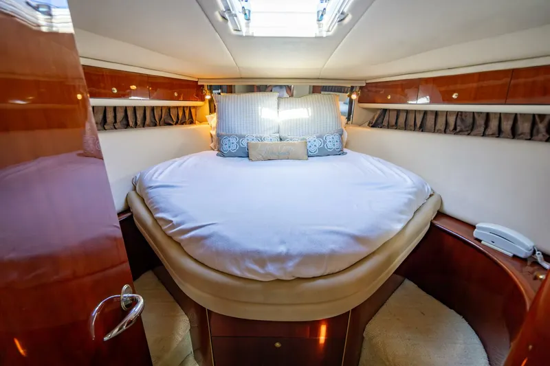 Slide: The Image of Sea Ray 540 Sundancer 2001 - 44