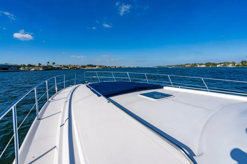 Slide: The Image of Sea Ray 540 Sundancer 2001 - 25