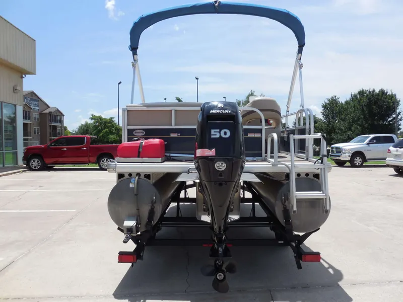 Slide: The Image of SunTracker BASS BUGGY 16XL 2020 - 3