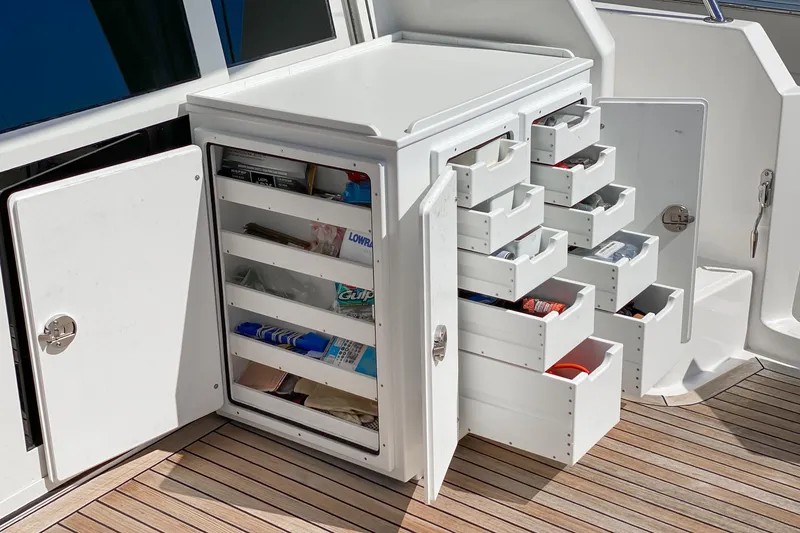 Slide: The Image of Ocean Alexander Altus 2006 - 3