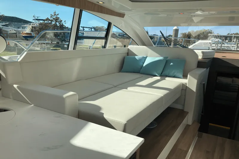 Slide: The Image of Cruisers 46 Cantius 2025 - 32