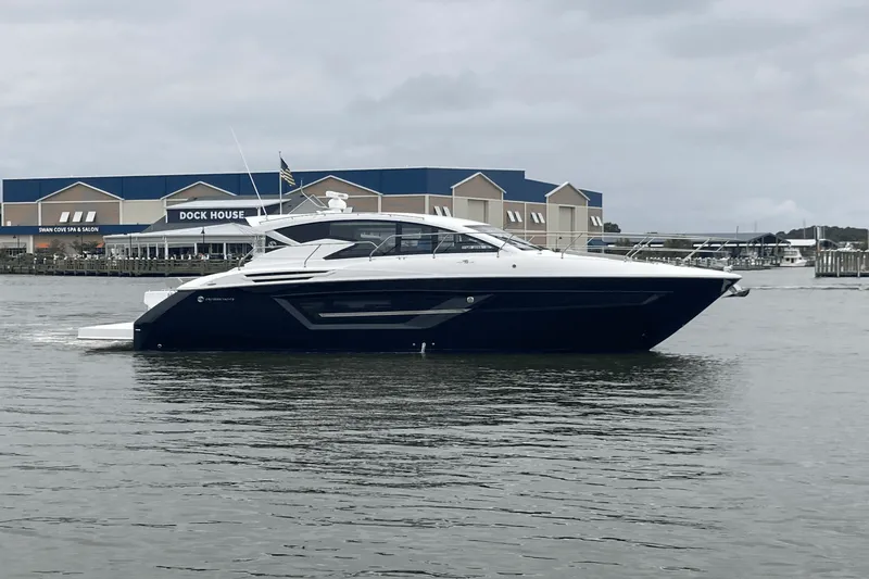 The Image of Cruisers Yachts 46 Cantius 2025 - 0