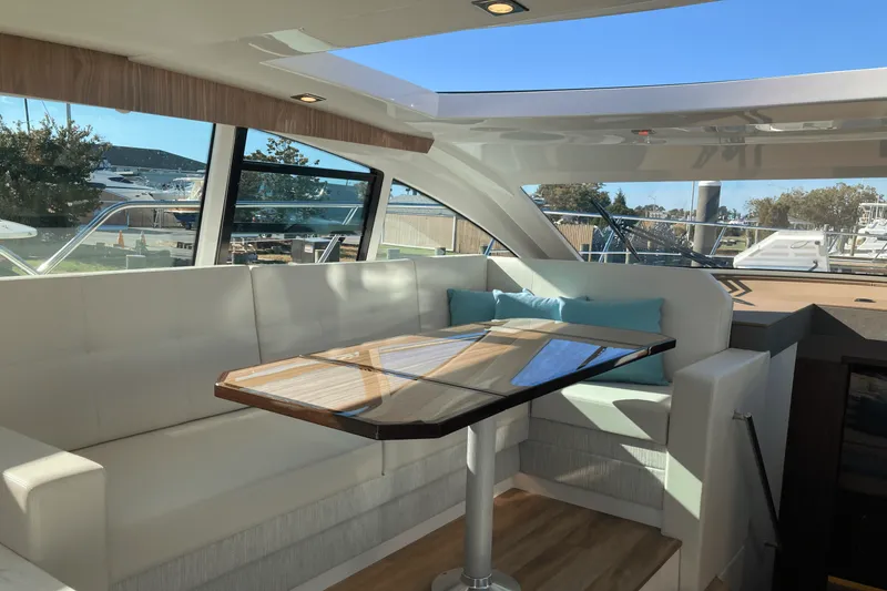 Slide: The Image of Cruisers Yachts 46 Cantius 2025 - 26