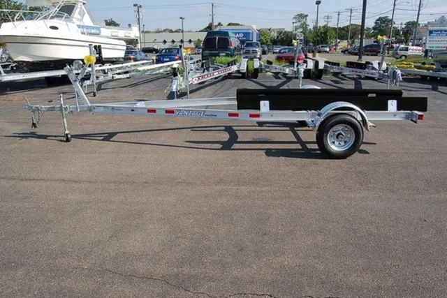 Slide: The Image of Venture Trailers Aluminum Single Axle Bunks VAB-2425 2024 - 3