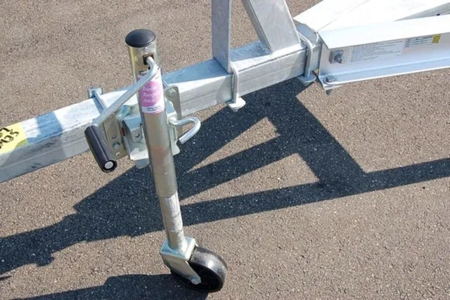 Slide: The Image of Venture Trailers Aluminum Single Axle Bunks VAB-2425 2024 - 10