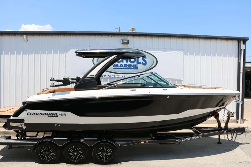 Slide: The Image of Chaparral 30 Surf 2026 - 3