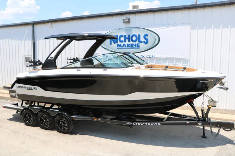 Slide: The Image of Chaparral 30 Surf 2026 - 4