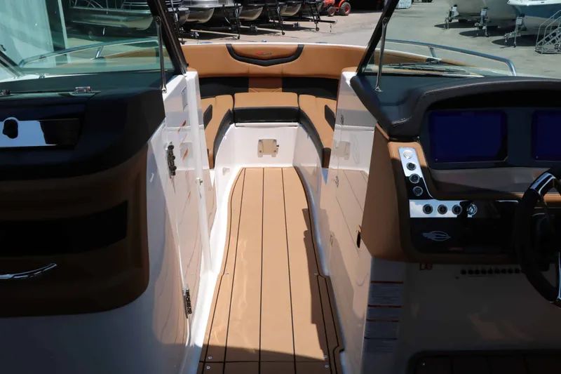 Slide: The Image of Chaparral 30 Surf 2026 - 52