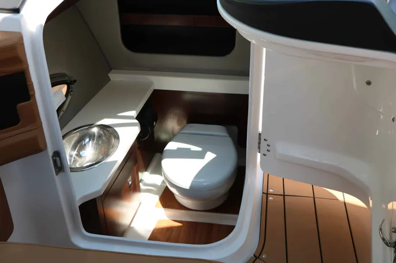 Slide: The Image of Chaparral 30 Surf 2026 - 34