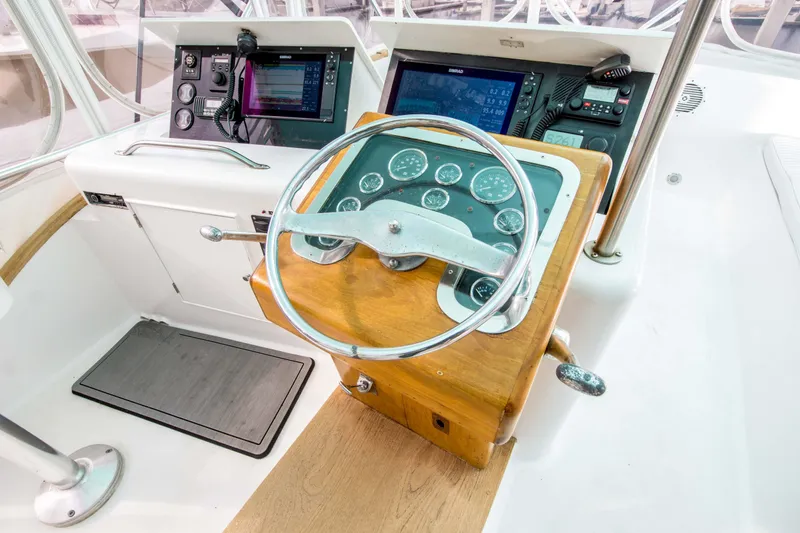Slide: The Image of Custom Carolina 54 Convertible 1995 - 11