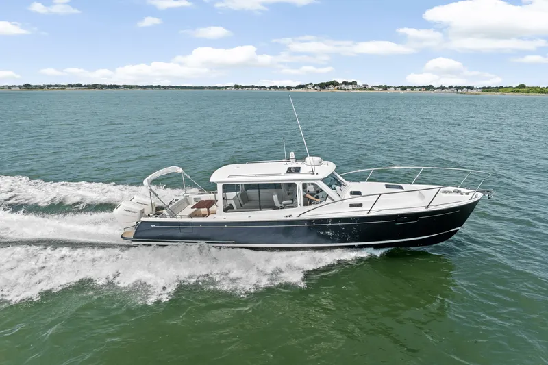 The Image of MJM 35 2025 - 0