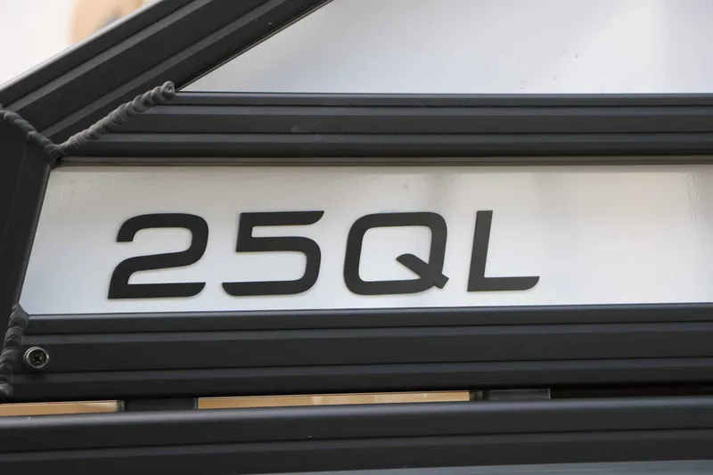Slide: The Image of EVOTTI 725 QL 2026 - 10