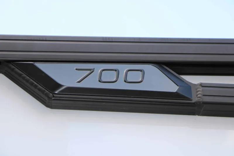 Slide: The Image of EVOTTI 725 QL 2026 - 9