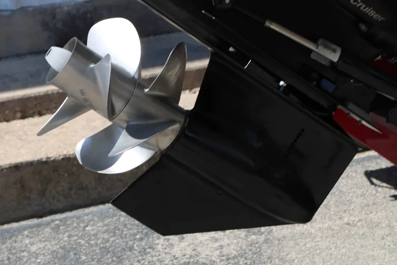 Slide: The Image of Crownline Boats E255 2022 - 6