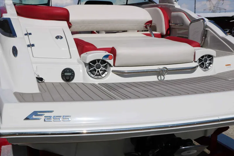 Slide: The Image of Crownline Boats E255 2022 - 8